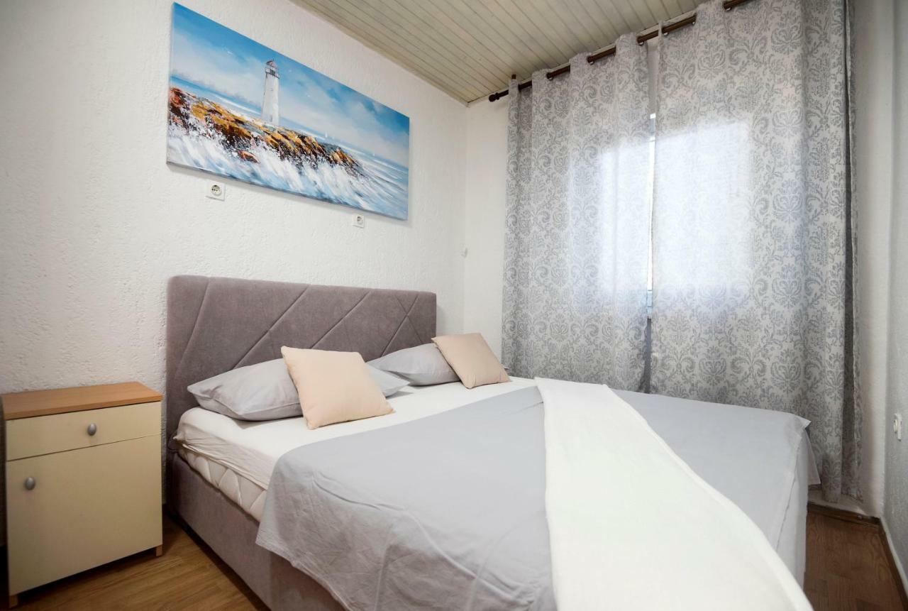 Apartments Mikas Stanici Exterior photo