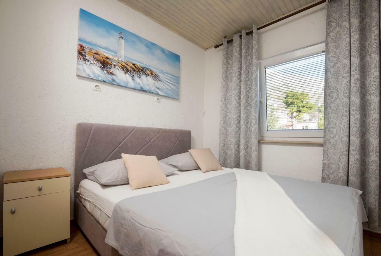 Apartments Mikas Stanici Exterior photo